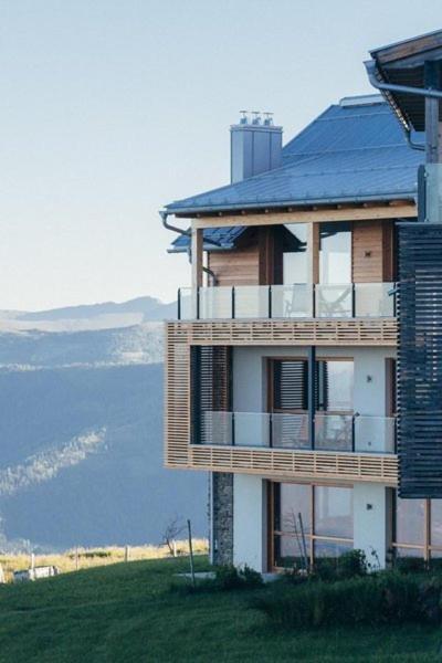 Alpinhotel Pacheiner トレフェン エクステリア 写真