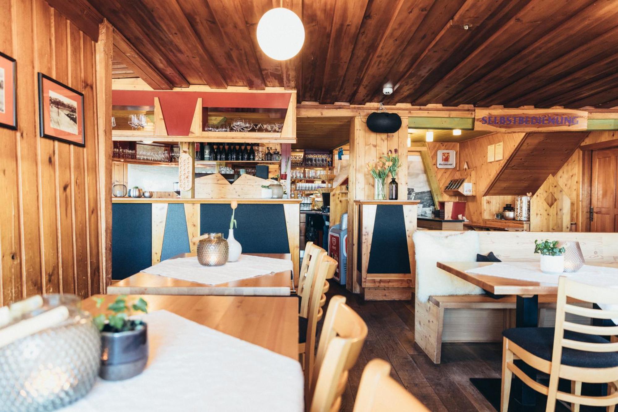 Alpinhotel Pacheiner トレフェン エクステリア 写真
