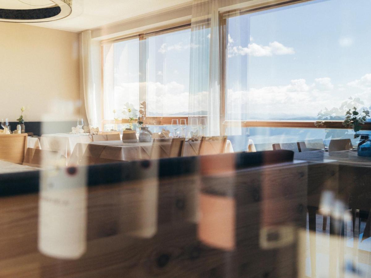 Alpinhotel Pacheiner トレフェン エクステリア 写真