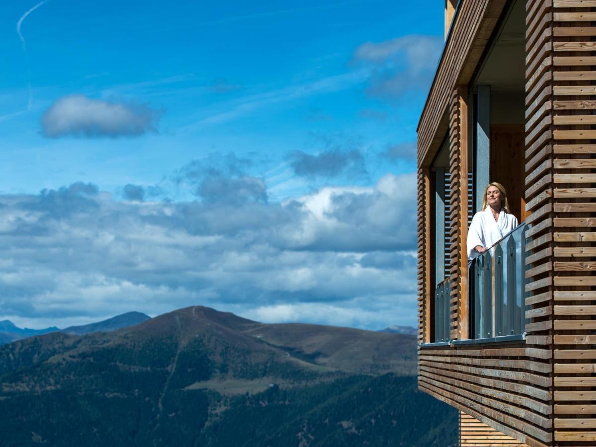 Alpinhotel Pacheiner トレフェン エクステリア 写真